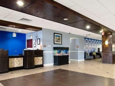 Surestay Plus Hotel By Best Western Portland Route 52 West Exterior photo